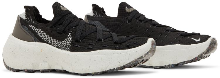 Nike Wmns Space Hippie 04 Oreo
