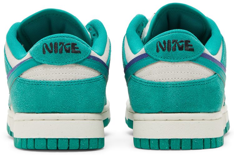 Nike Wmns Dunk Low SE 85