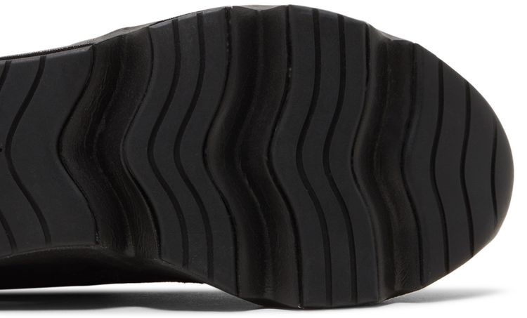 Nike Wmns RYZ 365 2 Triple Black