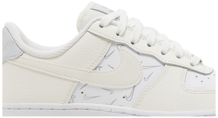 Nike Wmns Air Force 1 07 Mini Checks