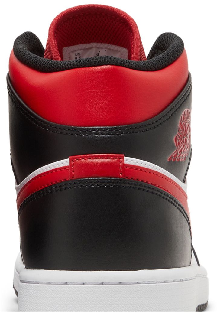 Air Jordan 1 Mid Bred Toe