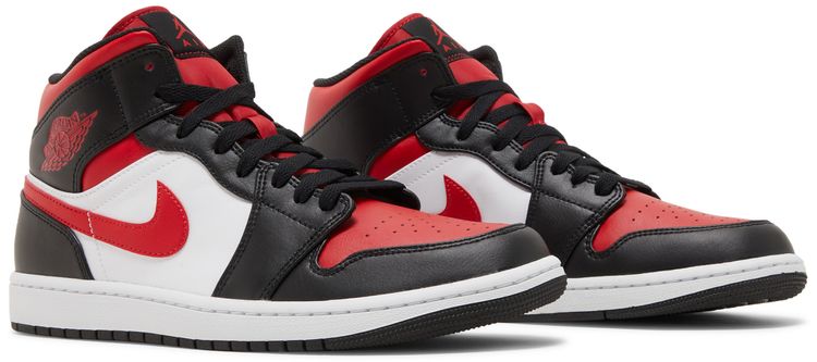 Air Jordan 1 Mid Bred Toe