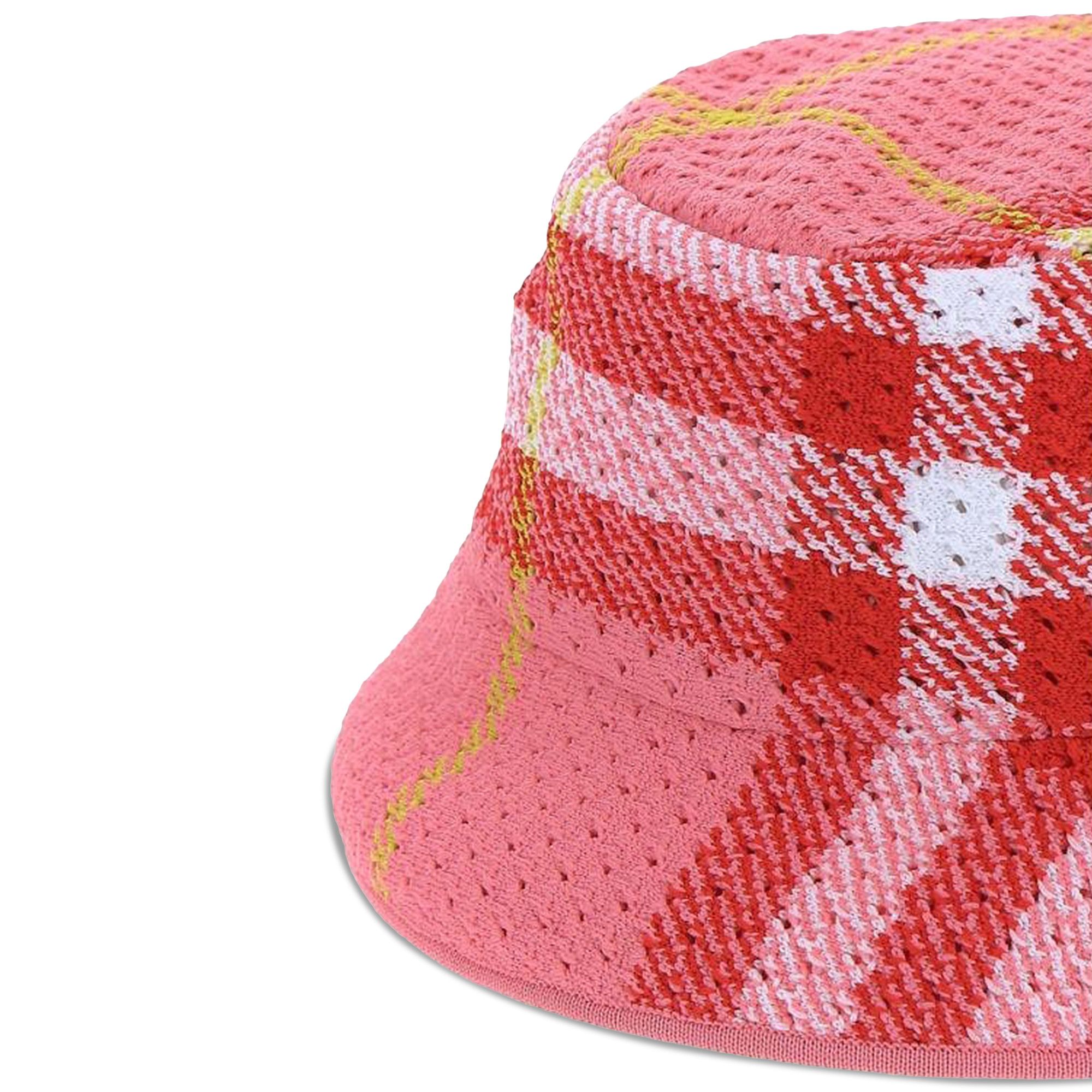 Pink burberry bucket hat sales