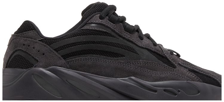 Yeezy Boost 700 V2 Vanta