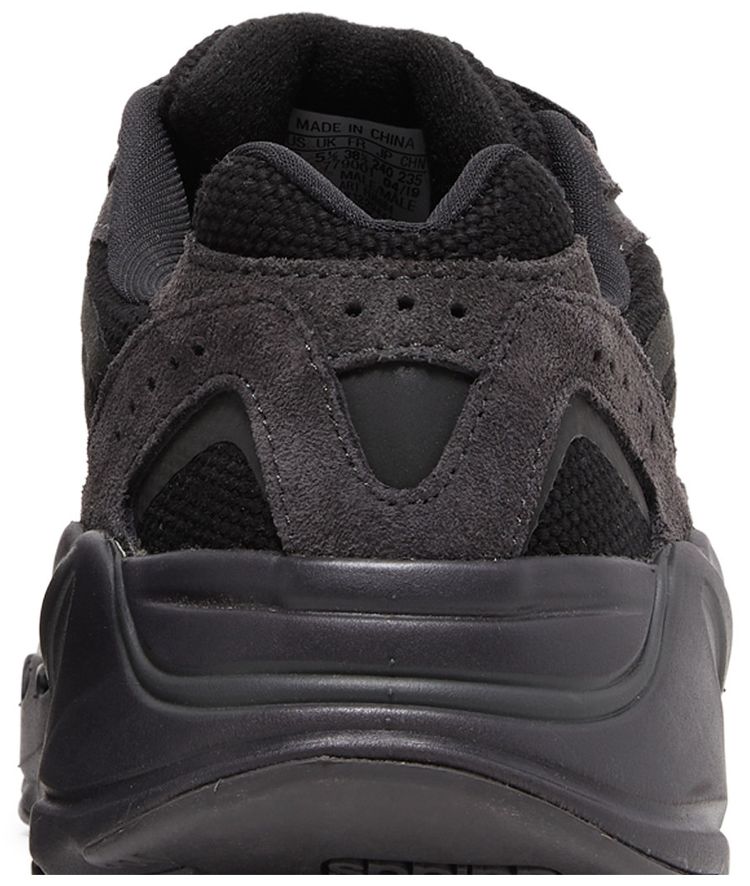 Yeezy Boost 700 V2 Vanta