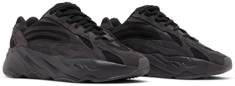 Yeezy Boost 700 V2 Vanta