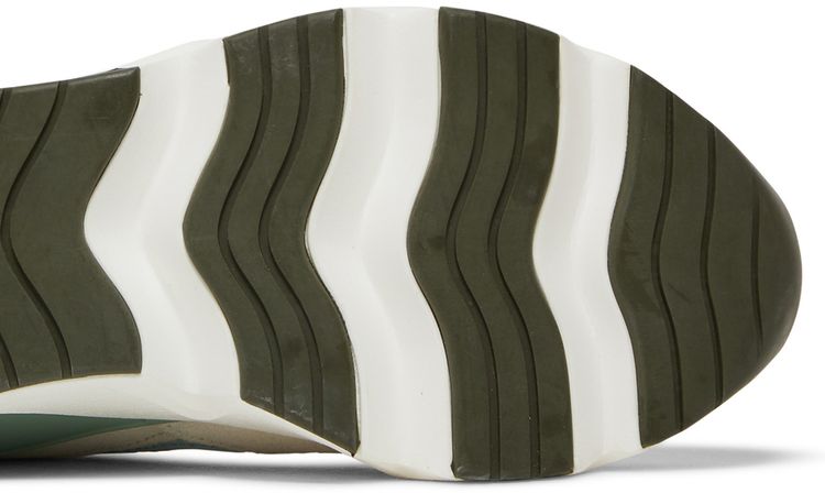 Nike Wmns RYZ 365 2 Orange Pearl