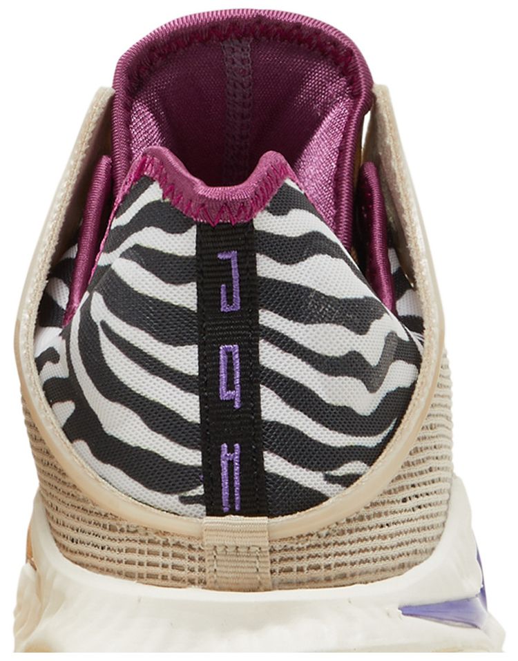 Nike LeBron 19 Low Safari