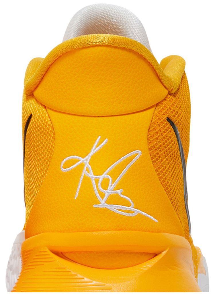 Kyrie 7 TB University Gold
