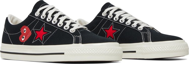 Comme des Garcons Play x One Star Black White