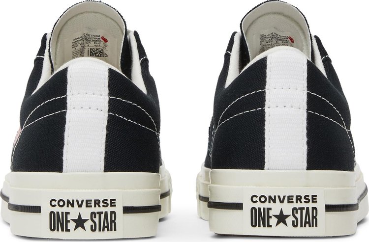 Comme des Garcons Play x One Star Black White