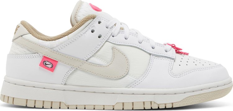 Wmns Dunk Low 'Pink Bling'