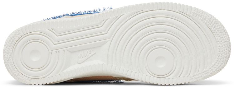 Nike Wmns Air Force 1 07 LA Flea