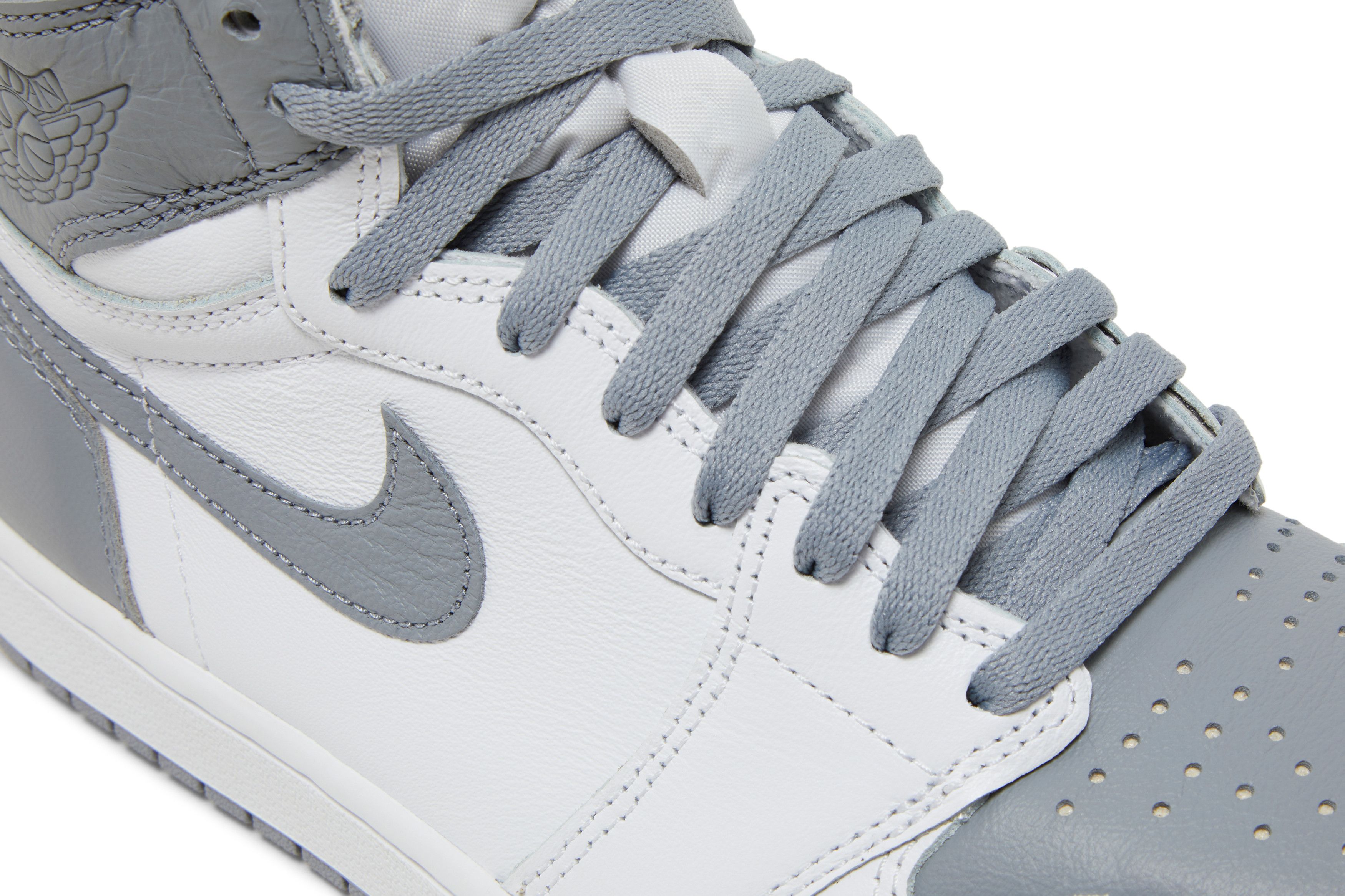 Buy Air Jordan 1 Retro High OG 'Stealth' - 555088 037 | GOAT