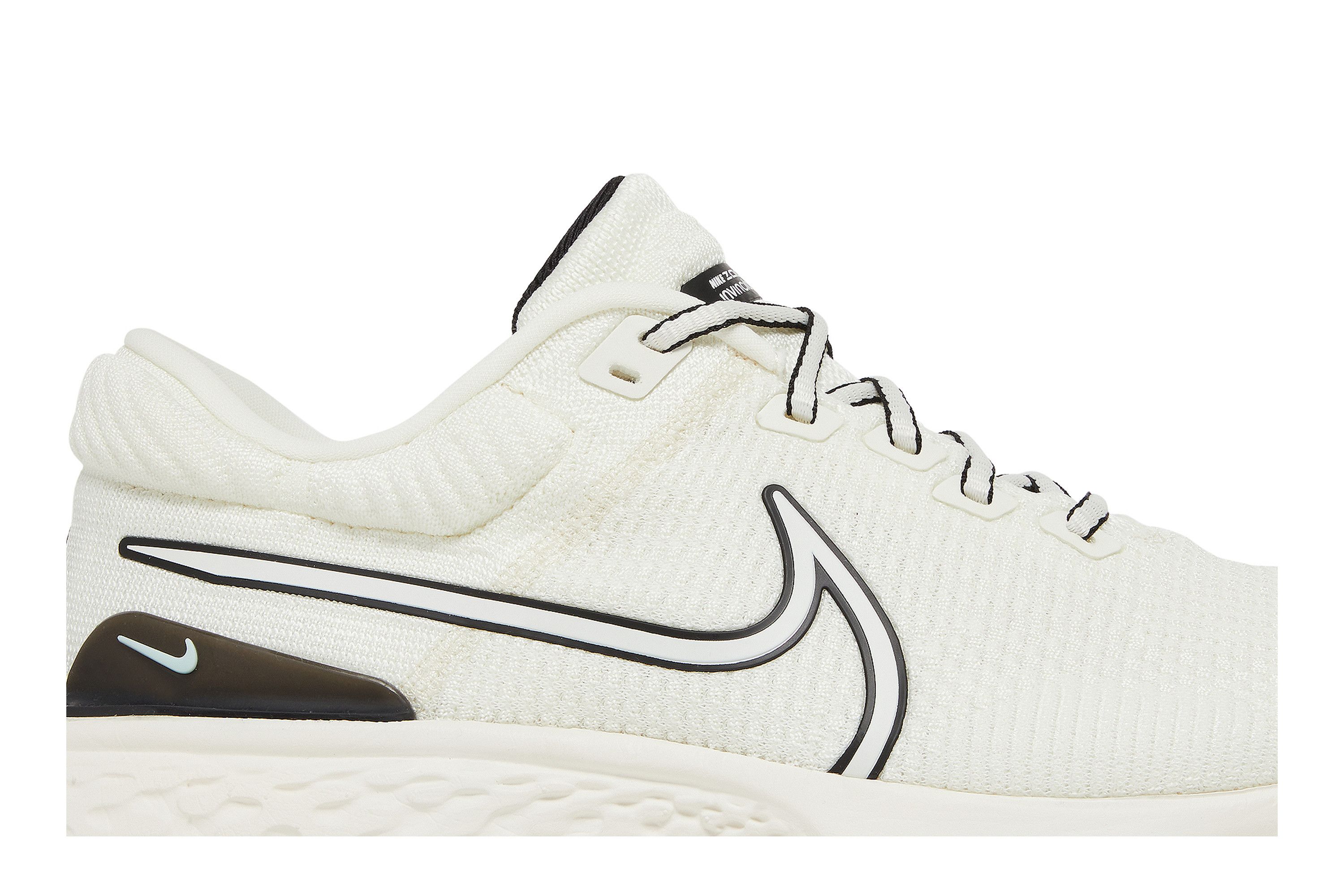 nike zoomx invincible run flyknit white