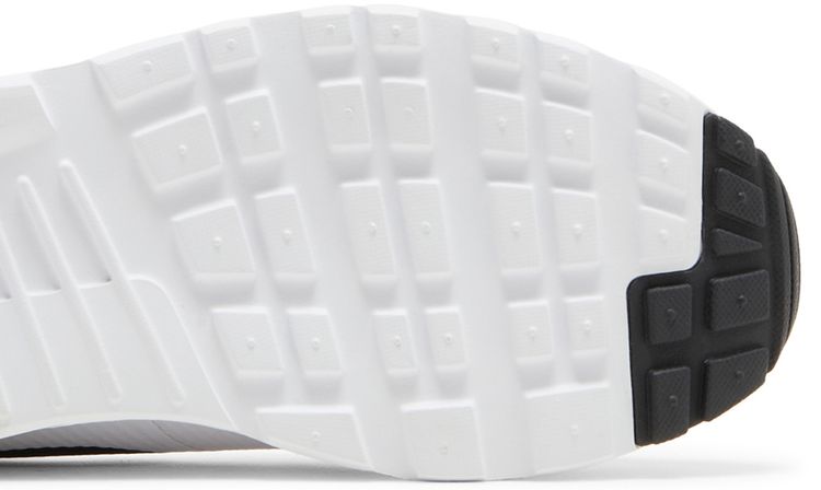 Nike Wmns Air Max Tavas White Black
