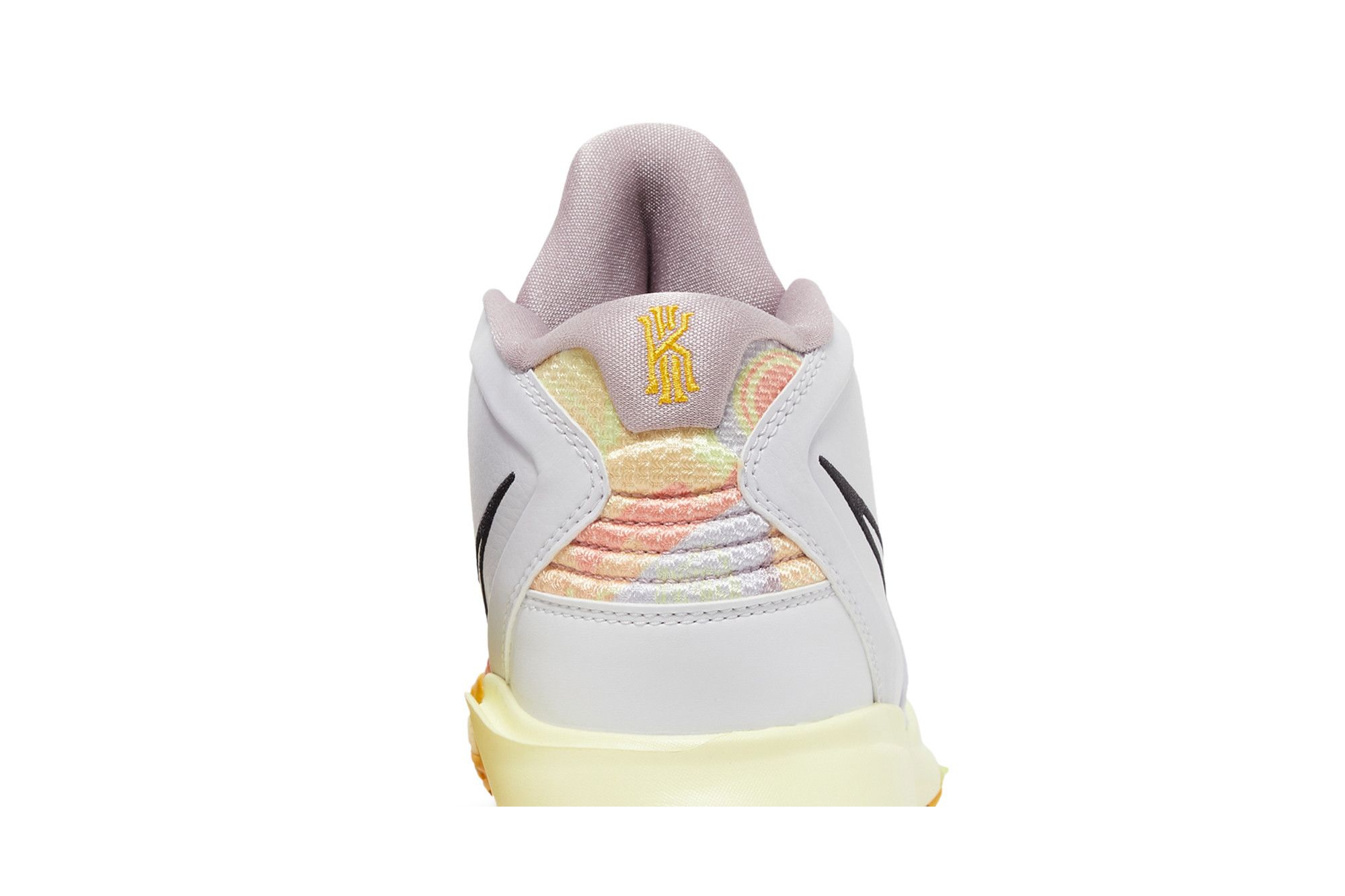 Buy Nike Kyrie Infinity GS 'Pyramid' - DD0334 501 | GOAT