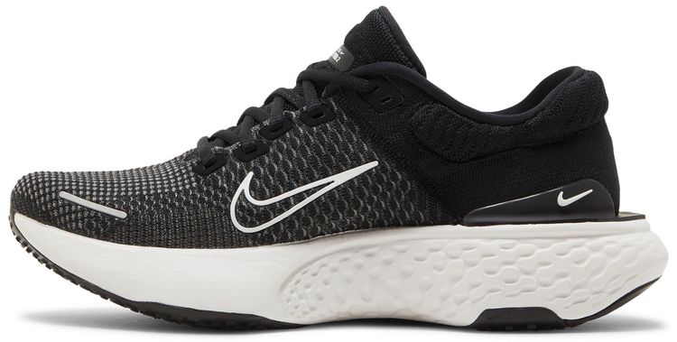 ZoomX Invincible Run Flyknit 2 Black Summit White