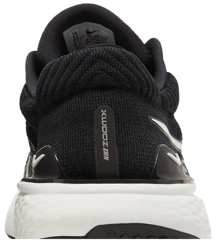ZoomX Invincible Run Flyknit 2 Black Summit White