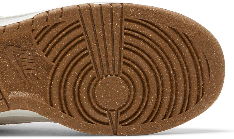 Nike Wmns Dunk Low SE 85