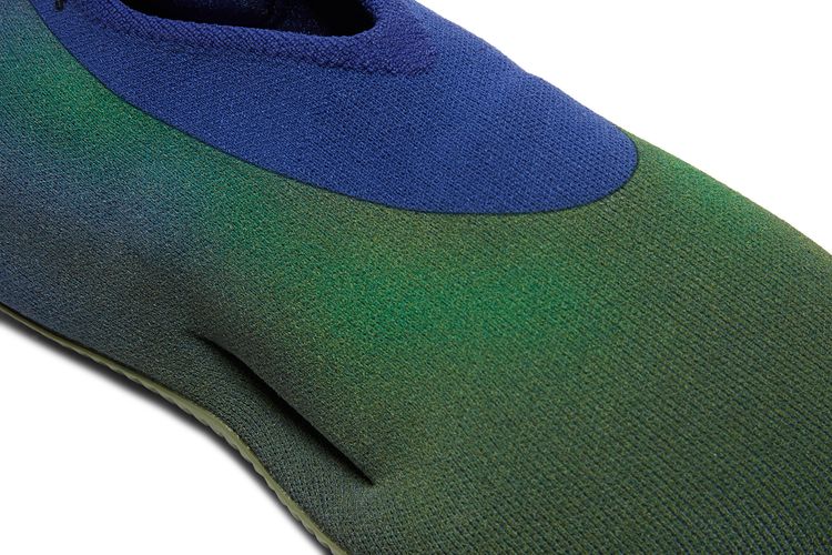 Yeezy Knit Runner Faded Azure