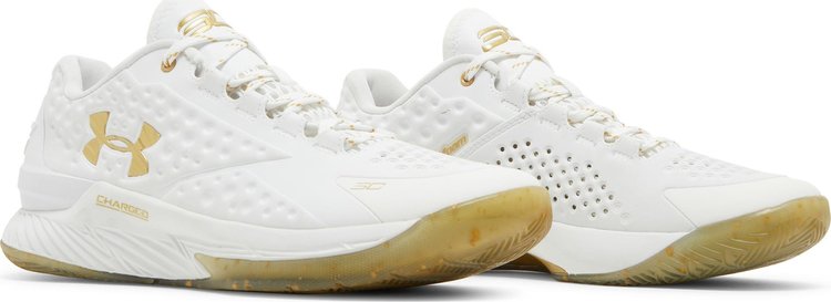 Curry 1 Low Championship