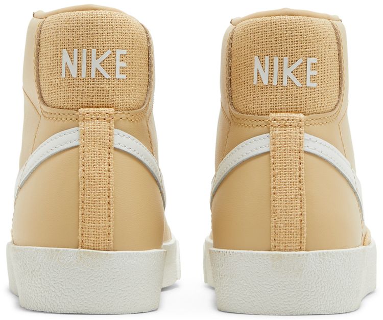 Nike Wmns Blazer Mid 77 Sesame
