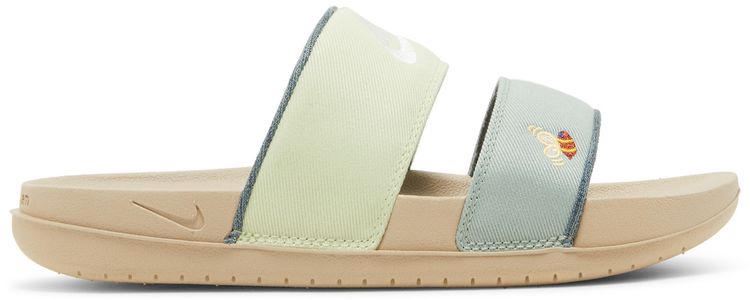 white nike benassi duo slides