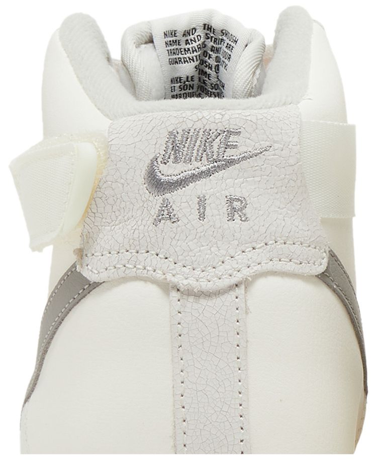 Nike Air Force 1 High Leather GS Sail Medium Grey