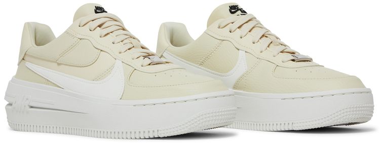 Nike Wmns Air Force 1 PLTAFORM Fossil