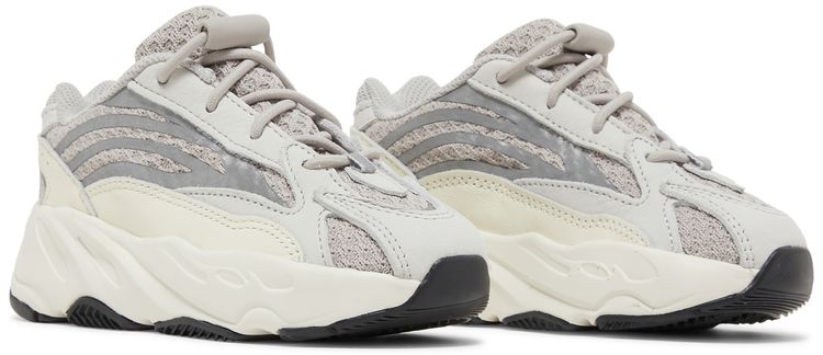 Yeezy Boost 700 V2 Infants Static