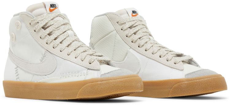 Nike Wmns Blazer Mid 77 LX Voodoo   Sail Grey