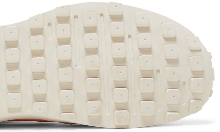 Nike Wmns Waffle One Rush Orange