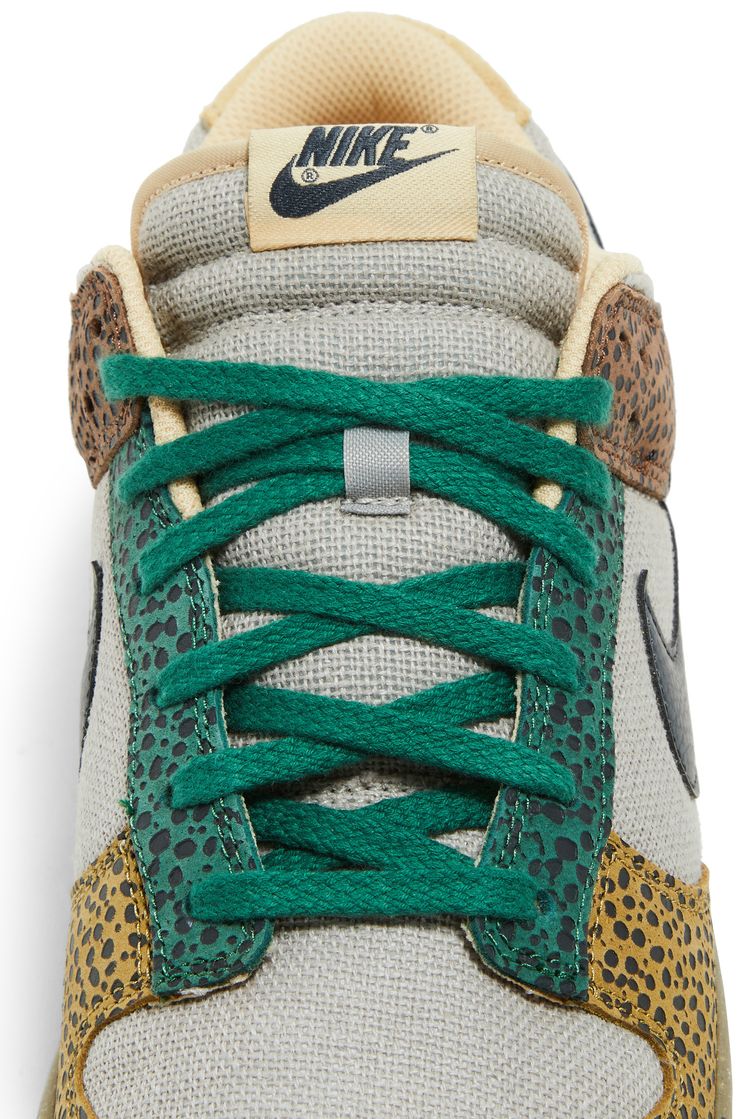 Nike Dunk Low Golden Moss