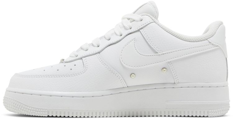 Nike Wmns Air Force 1 Low 07 SE Pearl White