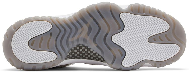 Air Jordan 11 Retro Low IE Light Orewood Brown