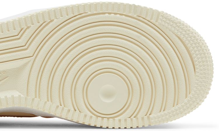 Nike Wmns Air Force 1 07 LV8 Little Accra