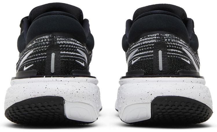 Nike Wmns ZoomX Invincible Run Flyknit White Black