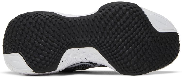 Nike Wmns ZoomX Invincible Run Flyknit White Black