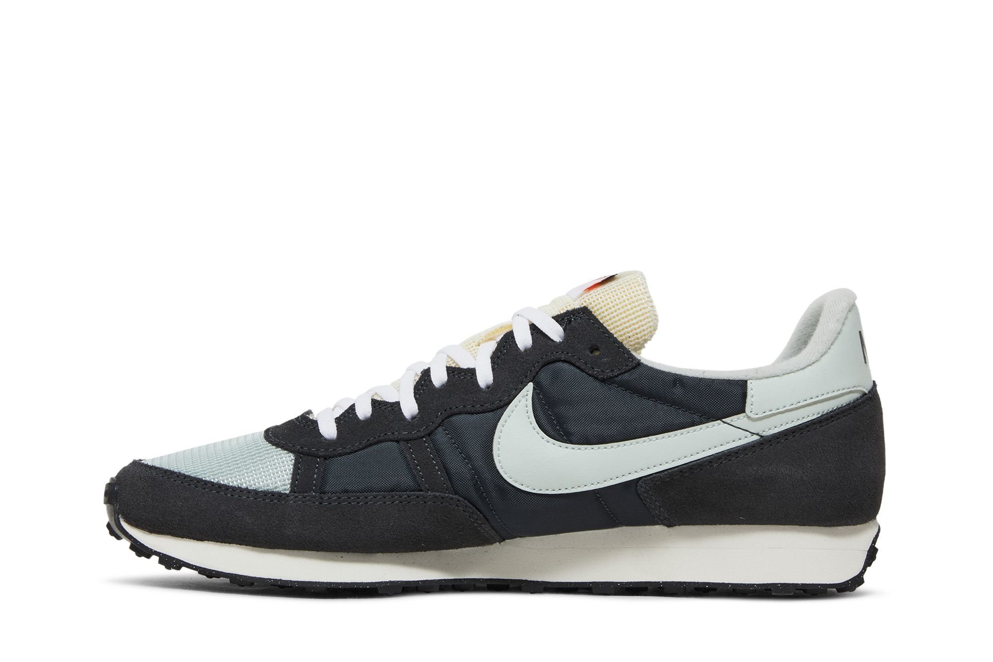 nike challenger og dark smoke grey