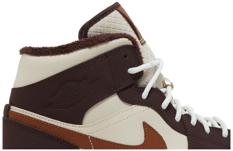 Wmns Air Jordan 1 Mid SE Cream Dark Chocolate