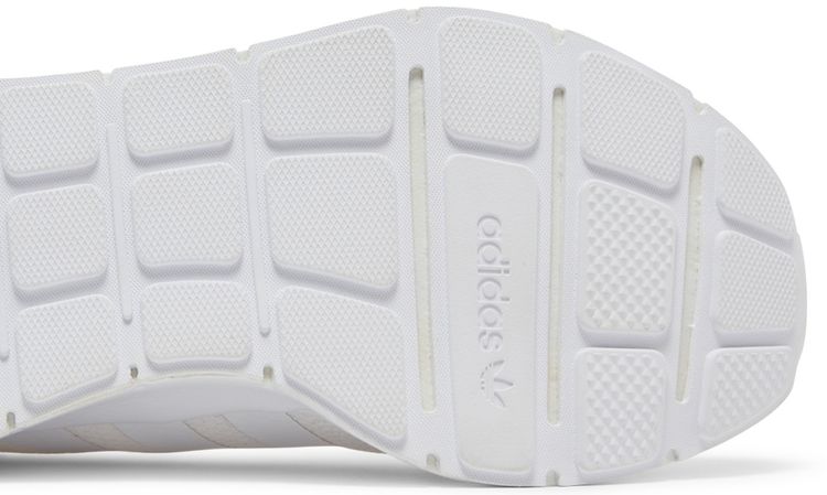 Adidas Swift Run X Triple White