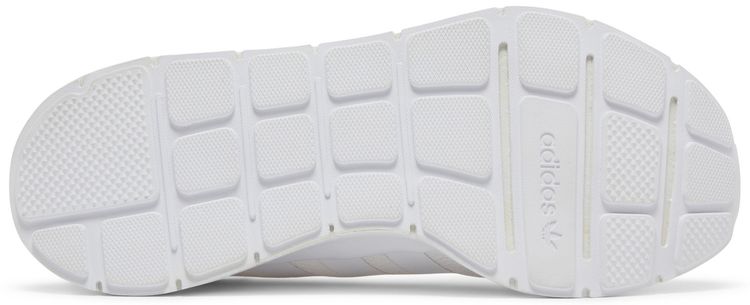 Adidas Swift Run X Triple White