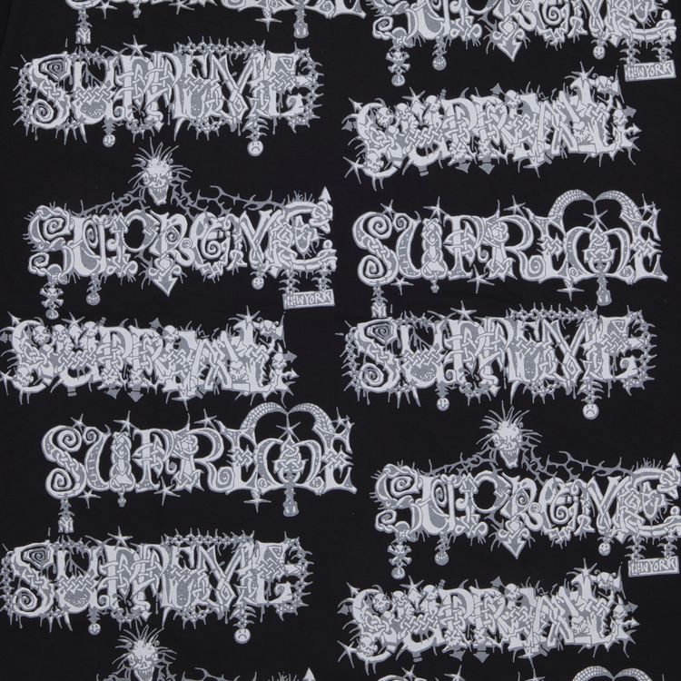 Supreme Wombat Tee Black