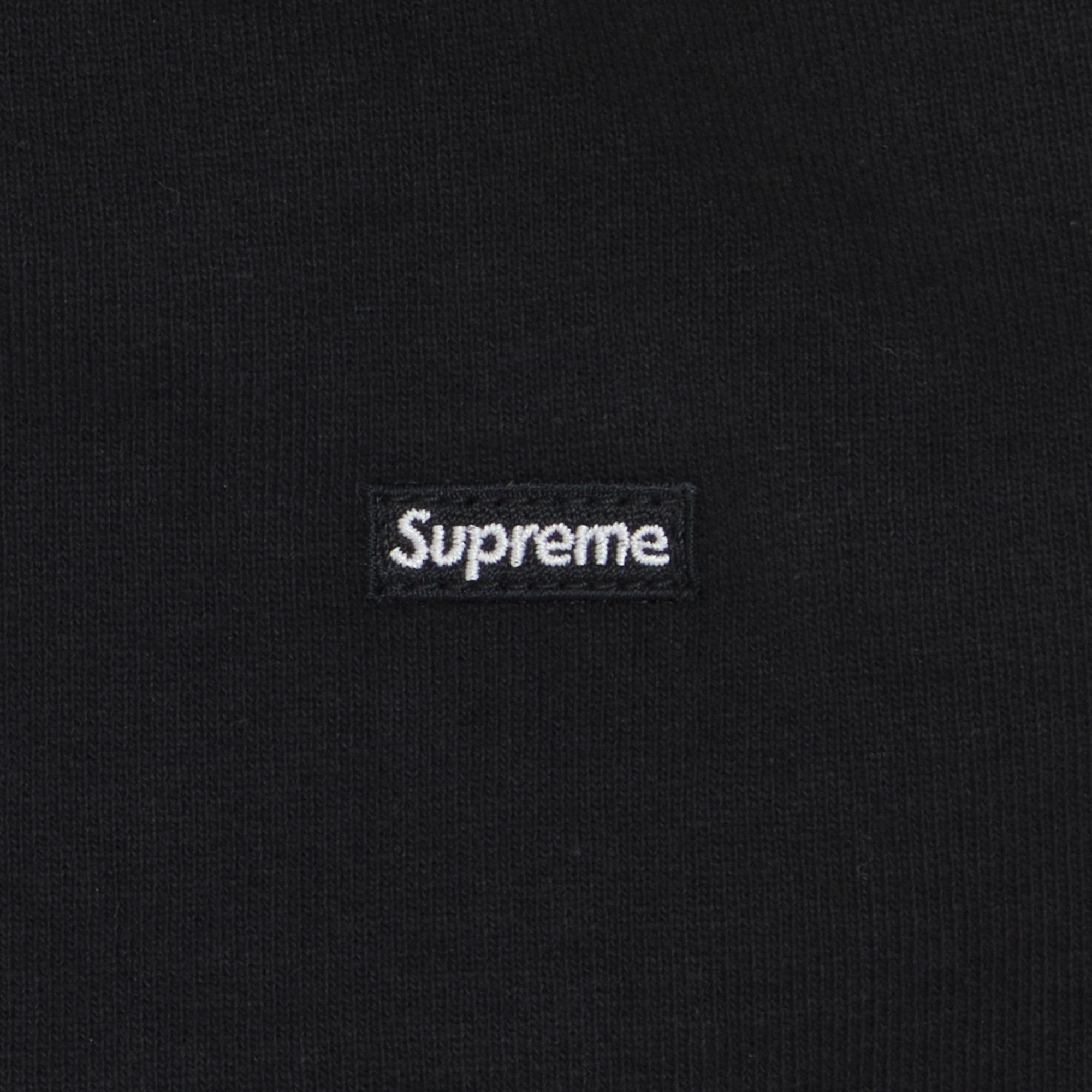 Buy Supreme Small Box Sweatshort 'Black' - FW22SH4 BLACK | GOAT