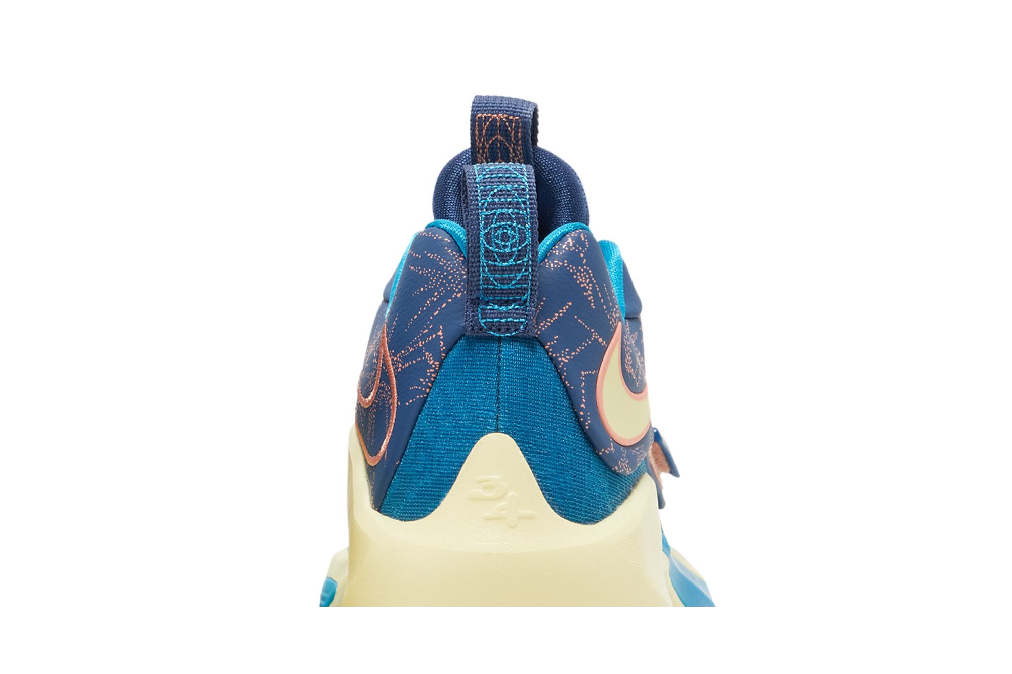 Buy Zoom Freak 3 NRG 'Valentines Day' - DH7347 900 | GOAT Buy Zoom Freak 3 NRG 'Valentines Day' - DH7347 900 | GOAT