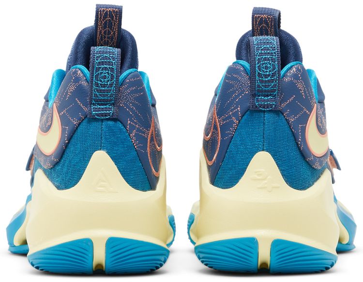 Nike Zoom Freak 3 NRG Valentines Day