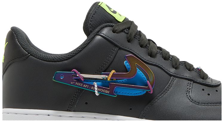 Nike Air Force 1 07 Premium Carabiner