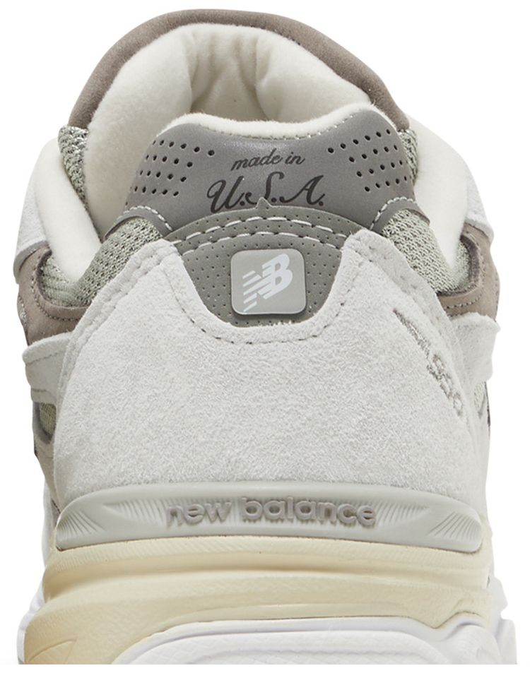 YCMC x 990v3 Made in USA Nimbus Cloud