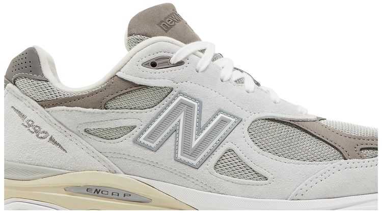 YCMC x 990v3 Made in USA Nimbus Cloud